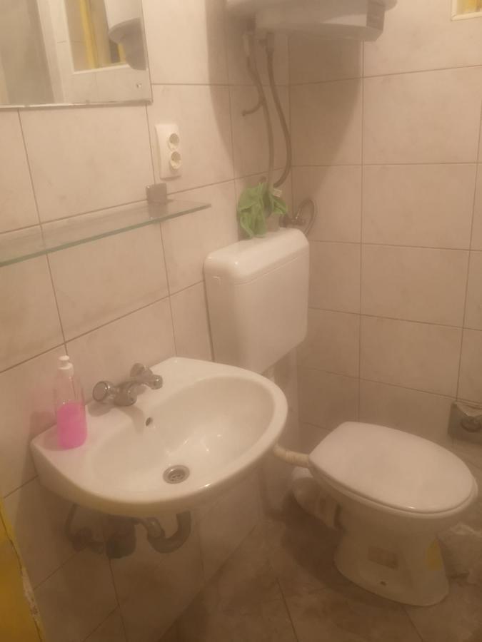 Double Room With Shared Bathroom スプリト エクステリア 写真