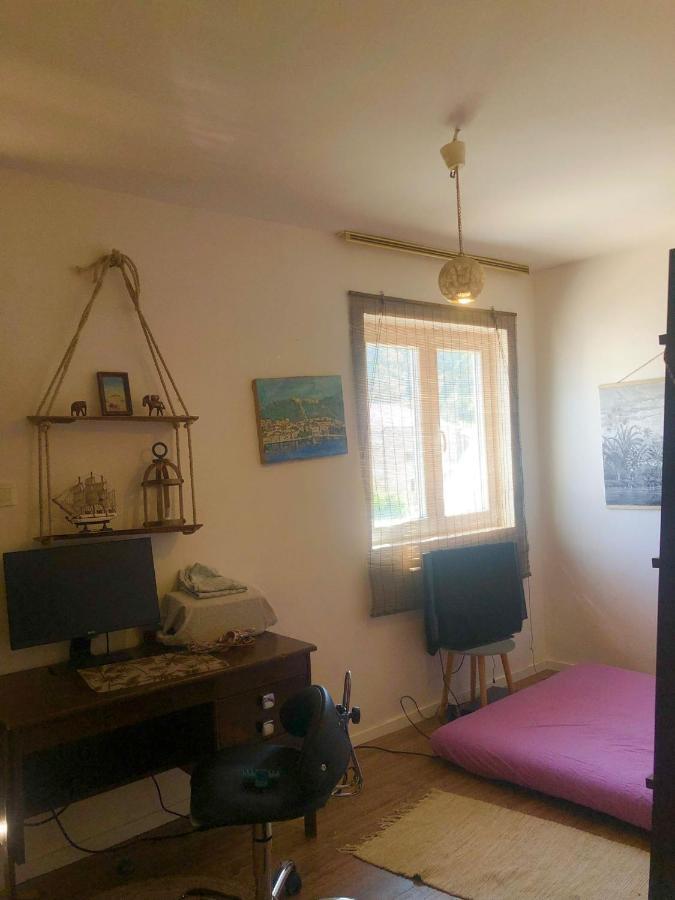 Double Room With Shared Bathroom スプリト エクステリア 写真